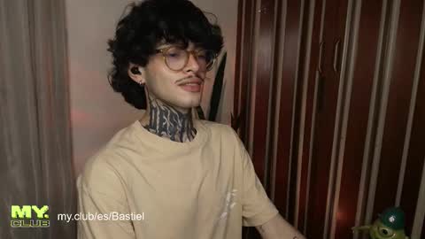 Bastiel online show from March 26, 3:32 am