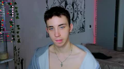 mett online show from October 17, 3:38 pm