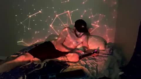 bathtimeboii online show from January 11, 4:05 am