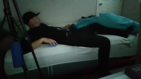 bathtimeboii online show from March 29, 7:08 am