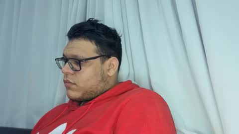 Snapshot of batman2430 chatting on October 30, 6:53 pm brian online show from October 30, 6:53 pm