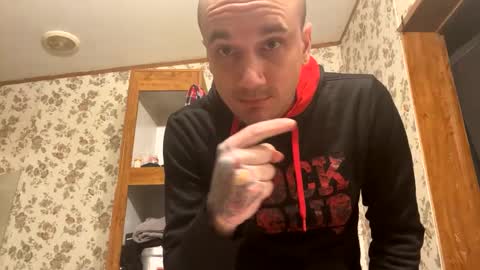 Snapshot of battlewolfxx chatting on December 13, 9:47 am battlewolfxx online show from December 13, 9:47 am