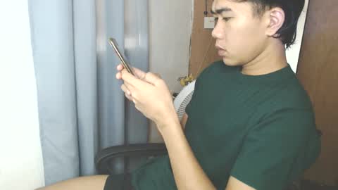 Snapshot of baxter_bab chatting on January 21, 1:50 am Lf Babe online show from January 21, 1:50 am