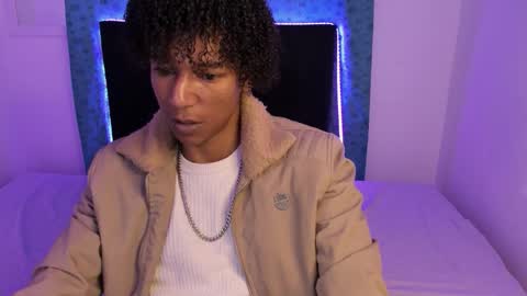 Snapshot of bbc_angels chatting on October 21, 3:09 am Bbc angels online show from October 21, 3:09 am