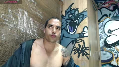 Justin online show from April 29, 10:49 pm