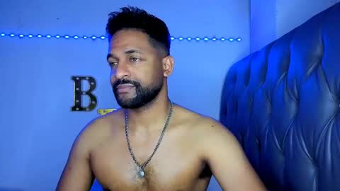 john online show from April 20, 3:53 am