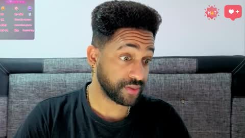 Snapshot of bbcblackhot33 chatting on October 29, 2:47 am john online show from October 29, 2:47 am