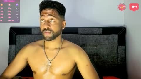 Snapshot of bbcblackhot33 chatting on October 19, 5:34 am john online show from October 19, 5:34 am