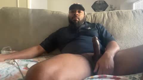 Snapshot of bbcfun44 chatting on December 6, 5:22 pm Zaddy online show from December 6, 5:22 pm