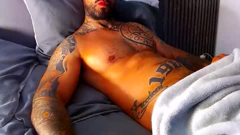 bby044 online show from April 21, 10:21 am