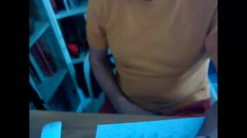 Snapshot of bcn1959 chatting on December 23, 3:33 pm bcn1959 online show from December 23, 3:33 pm
