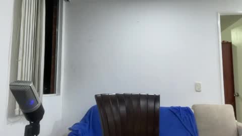 bdever7 online show from April 21, 2:51 am