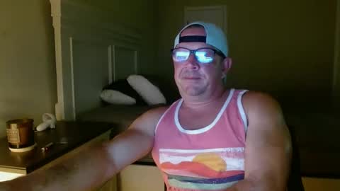 Snapshot of bdon1977 chatting on September 9, 2:33 am bdon1977 online show from September 9, 2:33 am