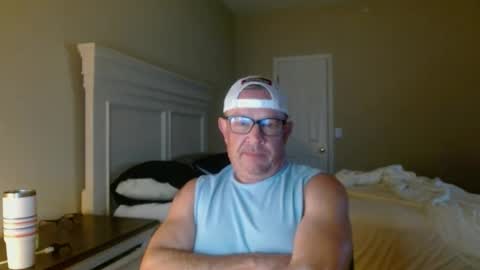 Snapshot of bdon1977 chatting on October 5, 3:21 am bdon1977 online show from October 5, 3:21 am