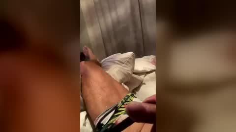 BeachGuy online show from June 17, 5:42 am