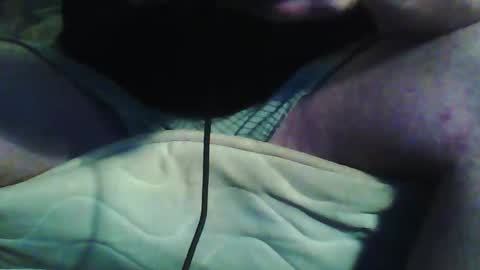 Snapshot of beanwright26 chatting on December 6, 4:38 pm beanwright26 online show from December 6, 4:38 pm