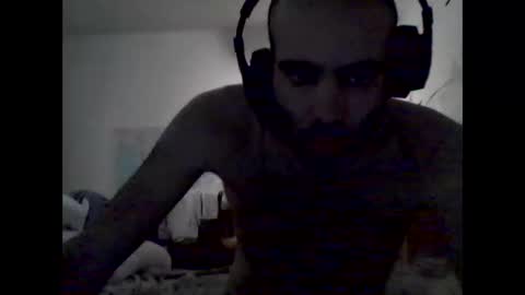 bear14250949 online show from December 21, 12:46 pm