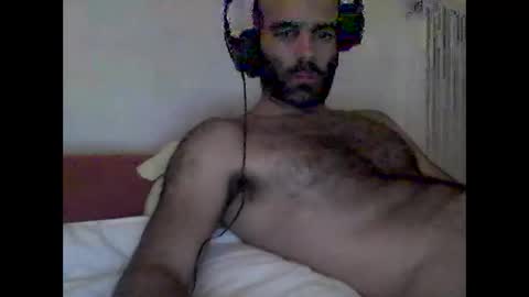 bear14250949 online show from October 30, 7:04 pm