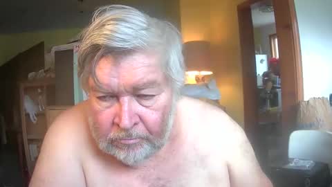 bear online show from April 30, 8:57 pm