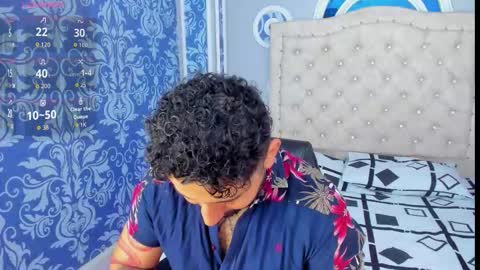 bear_mao_ online show from February 24, 11:44 am