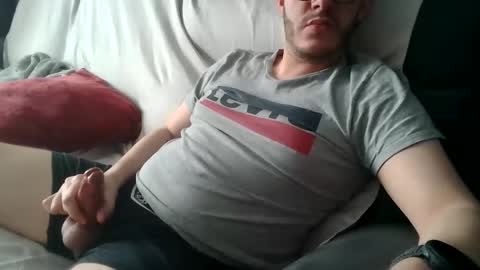 bearchaser97 online show from December 7, 5:31 pm