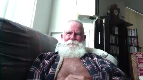 Snapshot of beardbushy chatting on September 22, 6:29 pm beardbushy online show from September 22, 6:29 pm