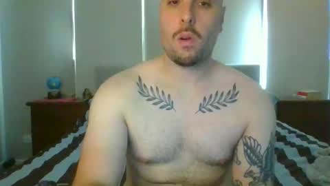 bearded_villain online show from March 14, 4:52 am