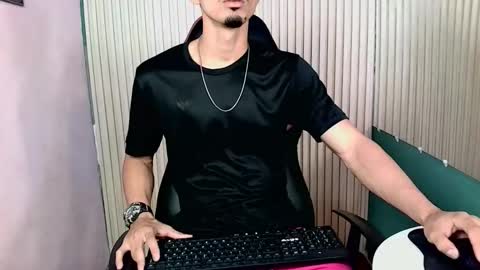 becker2_ online show from January 5, 5:38 pm