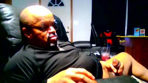 BEEF69DOG online show from March 22, 3:33 am