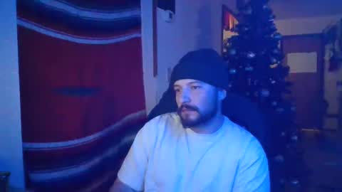 Snapshot of beefystick93 chatting on January 14, 4:18 pm beefystick93 online show from January 14, 4:18 pm