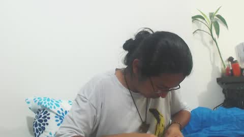 Alex online show from October 31, 7:12 am