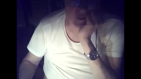 bekklove1 online show from April 21, 1:42 am