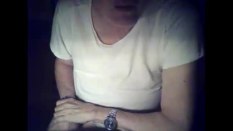 Snapshot of bekklove1 chatting on December 19, 6:01 pm bekklove1 online show from December 19, 6:01 pm