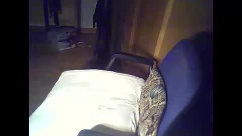 Snapshot of bekklove1 chatting on December 11, 2:54 am bekklove1 online show from December 11, 2:54 am