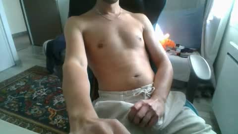 Snapshot of bel7ebite chatting on October 10, 2:44 pm bel7ebite online show from October 10, 2:44 pm
