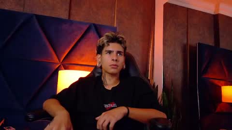 bel_sebu online show from April 15, 4:23 am