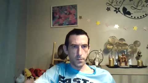 Snapshot of belgianboy33 chatting on October 16, 2:30 am Dreamcock online show from October 16, 2:30 am