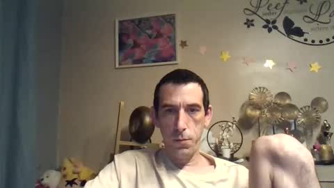Snapshot of belgianboy33 chatting on October 2, 2:15 am Dreamcock online show from October 2, 2:15 am