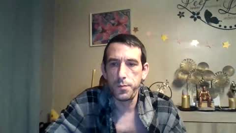 Snapshot of belgianboy33 chatting on October 18, 5:12 am Dreamcock online show from October 18, 5:12 am