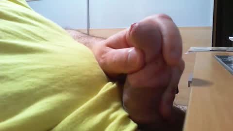 belgianfatcock online show from April 11, 12:07 am