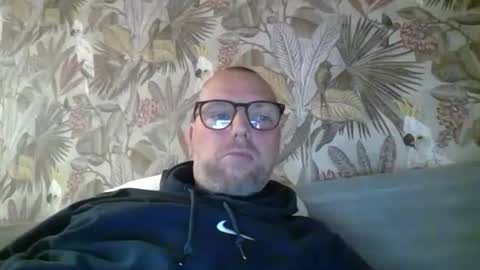 Snapshot of belgianordenary chatting on December 16, 6:16 pm belgianordenary online show from December 16, 6:16 pm