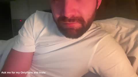 Snapshot of ben_nm chatting on February 28, 2:53 am Ben N. online show from February 28, 2:53 am