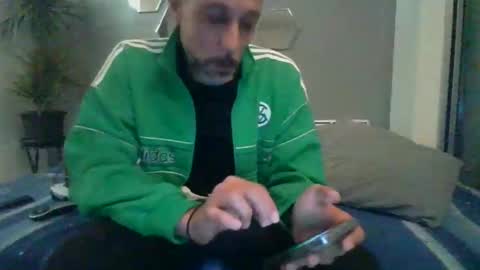 benbare13 online show from January 20, 11:21 pm