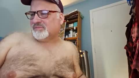 Bendavewill online show from April 9, 7:58 am