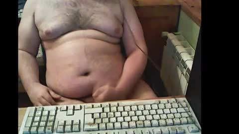 Snapshot of bender_35 chatting on February 25, 2:03 am bender_35 online show from February 25, 2:03 am