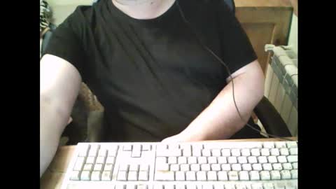 Snapshot of bender_35 chatting on February 19, 11:57 pm bender_35 online show from February 19, 11:57 pm