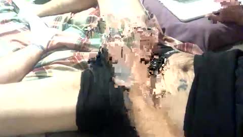 Snapshot of bendover4ne1 chatting on December 13, 1:01 pm bendover4ne1 online show from December 13, 1:01 pm