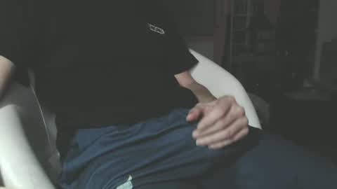 Snapshot of benijamin chatting on February 2, 10:39 pm benijamin online show from February 2, 10:39 pm