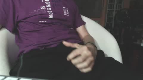 benijamin online show from June 15, 8:56 pm