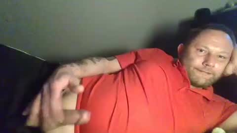Snapshot of benizio_ chatting on March 11, 4:51 pm benizio online show from March 11, 4:51 pm